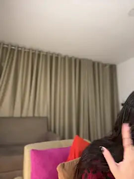 Zandrina 라이브 XXX 채팅