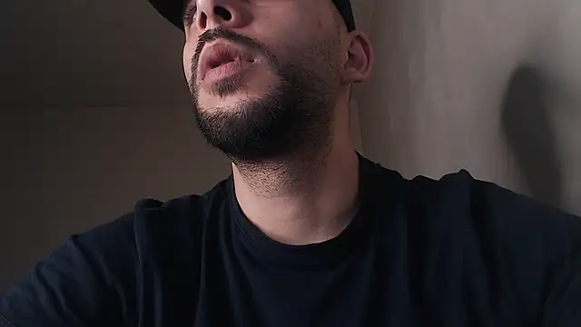 henryaxe's Live XXX Chat