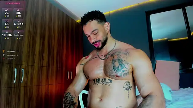 massimo_visconti's Live XXX Chat