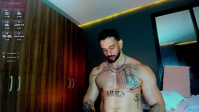 massimo_visconti's Webcam Show