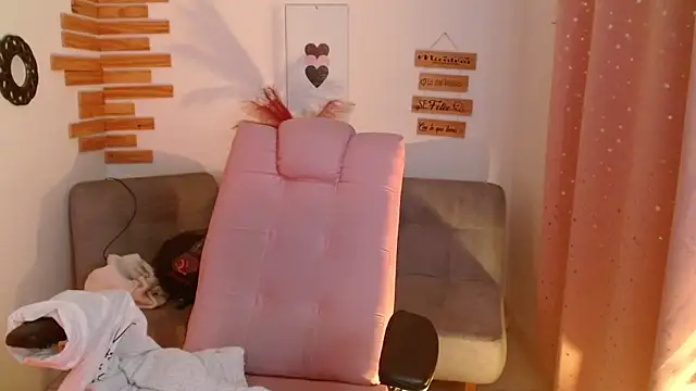 RedMeloddy Live XXX-Chat