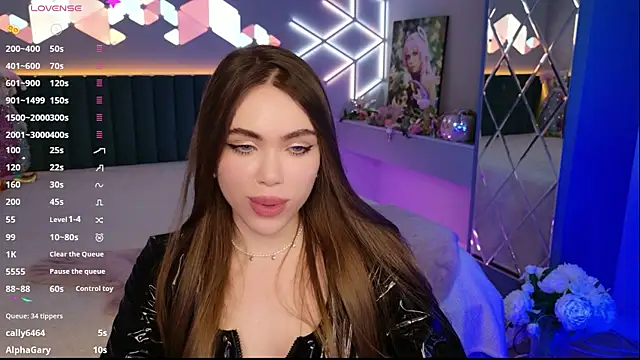 MimiForce Chat XXX in diretta