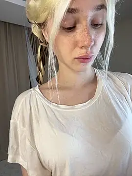 KittiLin's Webcam Show