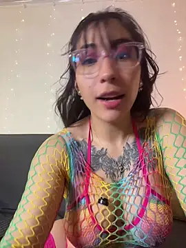 XXX chat uživo modela emma_rouse69