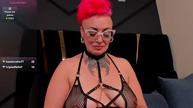 mistress_sandy's Webcam Show