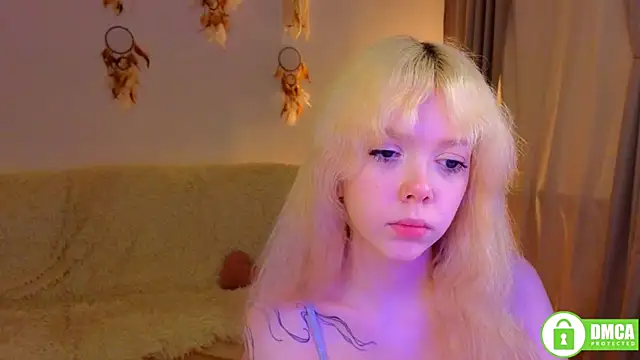 XXX chat uživo modela Rochelle_kitty