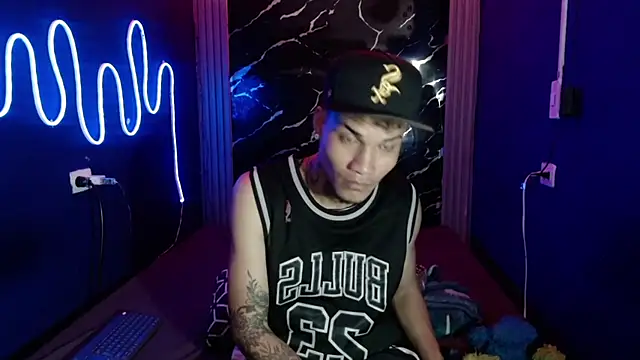 Онлайн чат XXX stevefox00