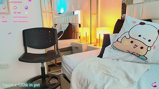 anahi_maite élő XXX-chatje