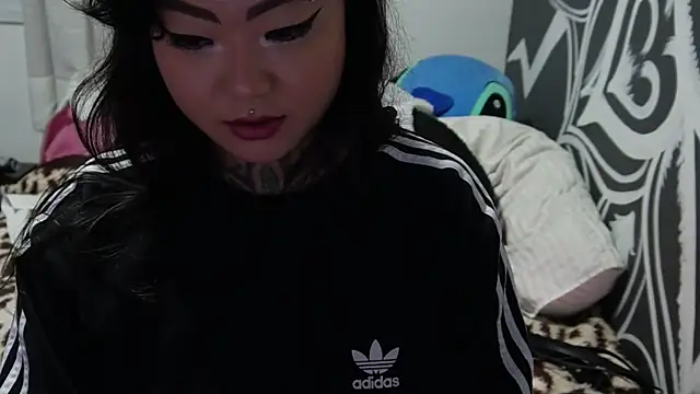 Chat +18 de ChinesaTropical ao vivo