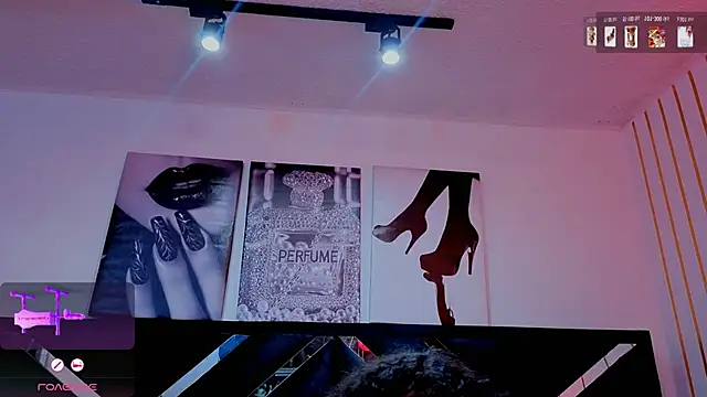 Zoe-yanin Chat XXX live