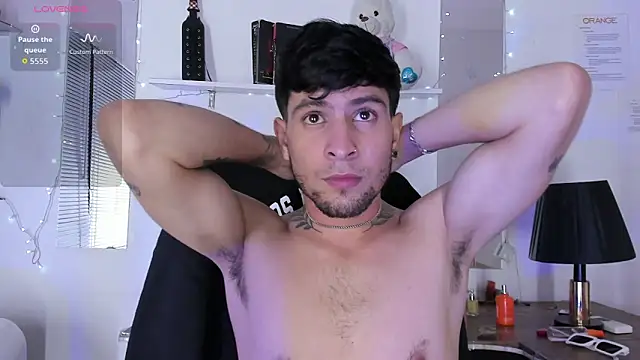 Show Webcam de StefanoBigCock