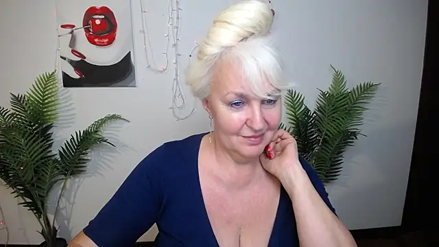 BlondyLeeBest's Live XXX Chat