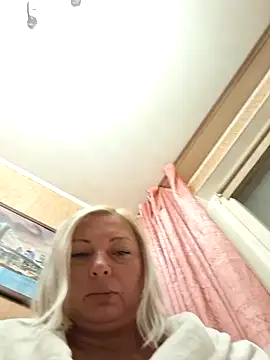 cutecatXXX 라이브 XXX 채팅