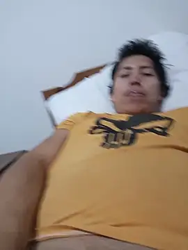 brucexxxx0000's Webcam Show