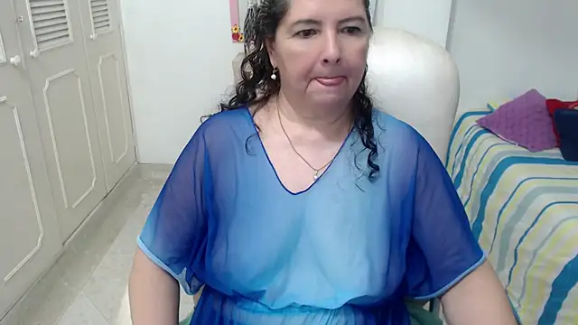 leonela_69's Live XXX Chat