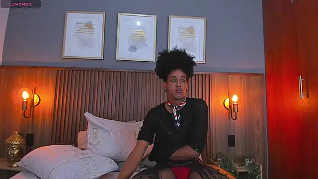 Krikrii_Milady webcam show