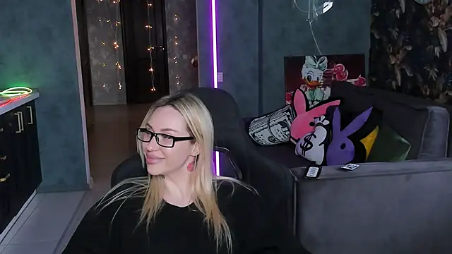 Blckmirrorr – Naživo XXX chat