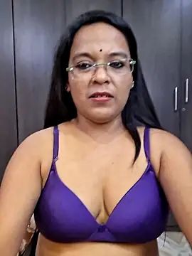 Webkamerová show hornyrosy321