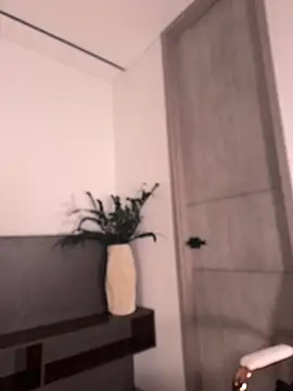 evamoretti Adlı Modelin Canlı XXX Sohbeti