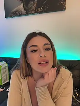 XXX chat uživo modela IsabellaEtthan