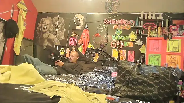 Živý XXX chat DaddyAndSplashQueen