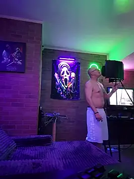 chronic_vibez: απευθείας συνομιλία ΧΧΧ