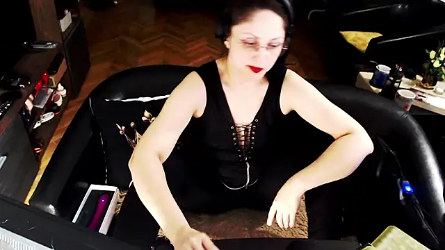 Imperatriza live XXX chat