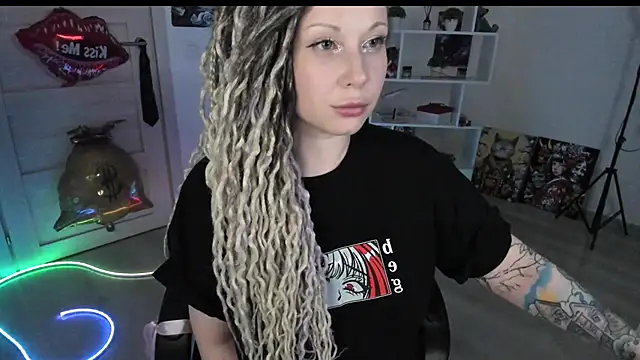 Chat XXX en directo de HoneySallyMoore