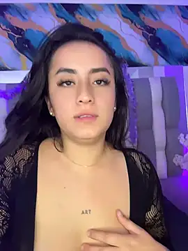 Chat XXX en directo de Antonella_Julieta
