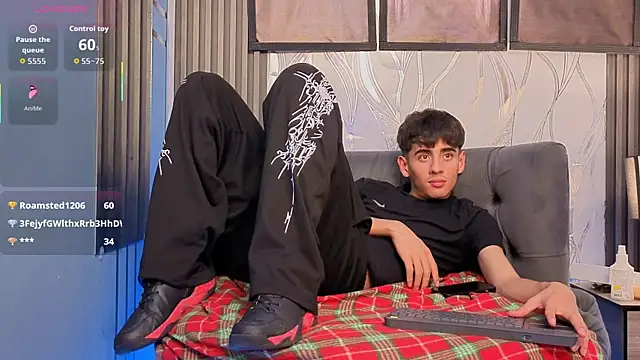 demian_hot99 Show Webcam