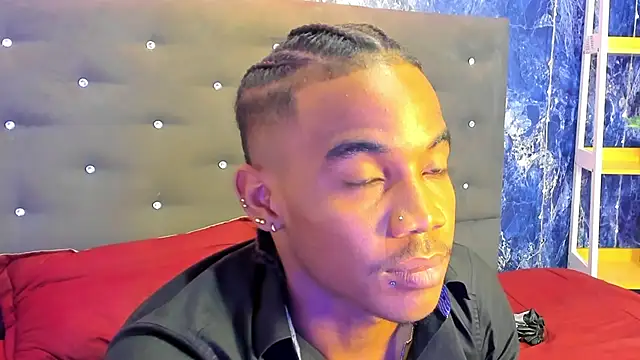 axel_silva4's Live XXX Chat