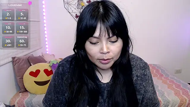 EllieMoonX's Live XXX Chat