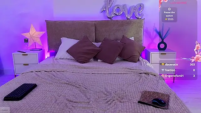 Вебкам-шоу Jules_night