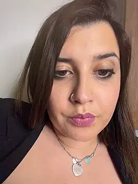 Novababy18 Live XXX Chat