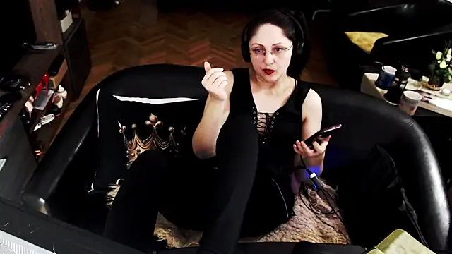 Imperatriza élő XXX-chatje