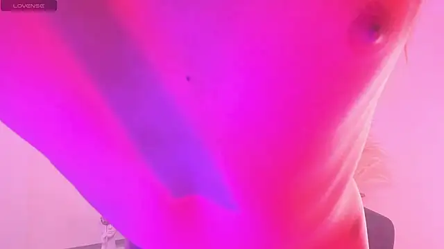 SelenaRogers Webcam Show