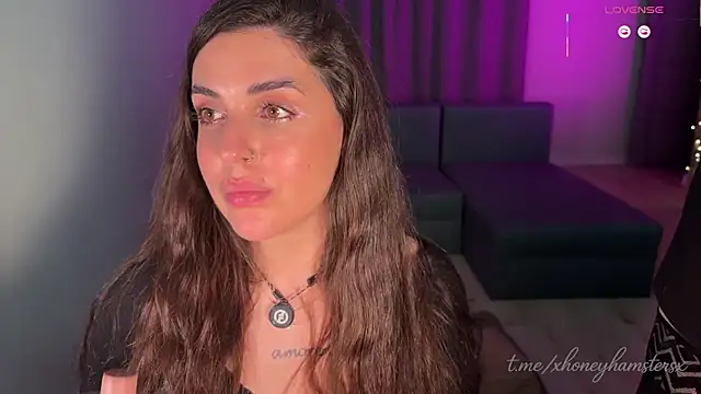 Webkamerová show xHONEYHAMSTERSx