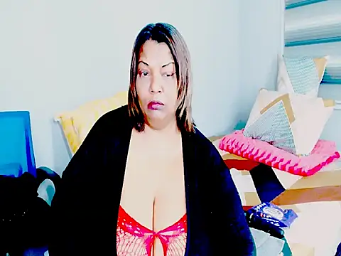 Онлайн чат XXX Sassy_Tassy