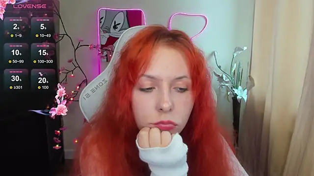 Živý XXX chat InfernoKitten