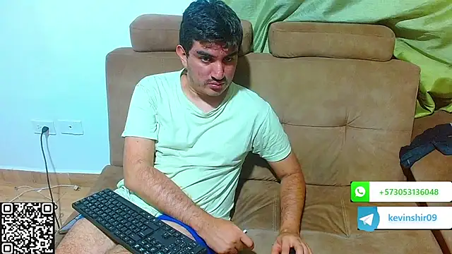 Show modela biglatin80 na web-kameri