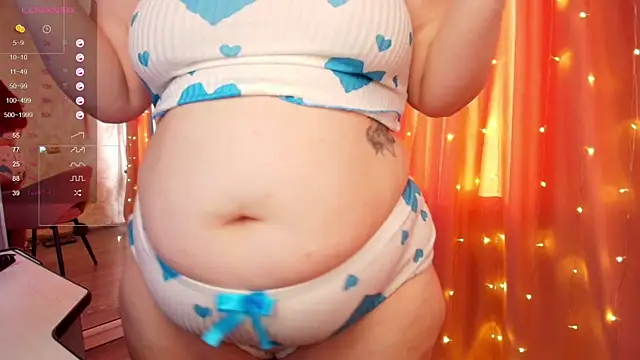 XXX chat uživo modela Mia_Bows
