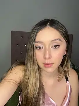 Sarisloves Live XXX-chat