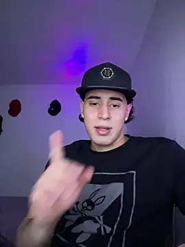 Maximuz1920 Live XXX Chat
