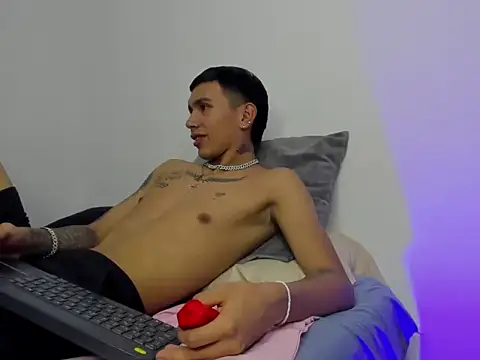 skoook_gray_ Webcam Show