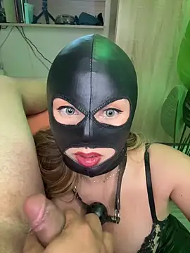 Živý XXX chat MasterAlexSlavekate