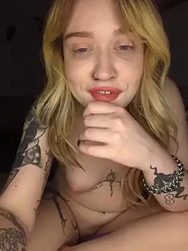 mattiethebaddieee's Live XXX Chat