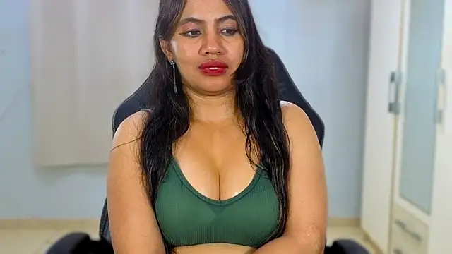 Chatroom XXX en direct de FannyXhot