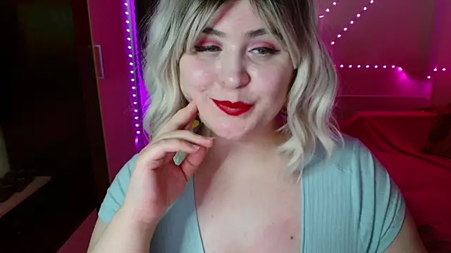 Lulovia Chat XXX in diretta