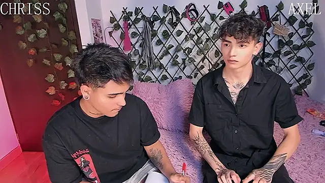 Chat XXX Live Axel_InkShade_