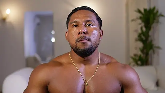 CallumMuscle – Naživo XXX chat